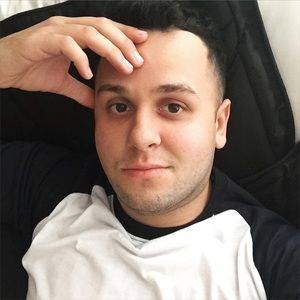 Meet your Posher, James